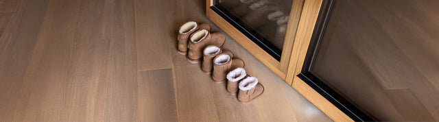 Stivaletti EMU Australia Stinger Mini Kids in shearling, versione famiglia con modelli coordinati per adulti e bambini.