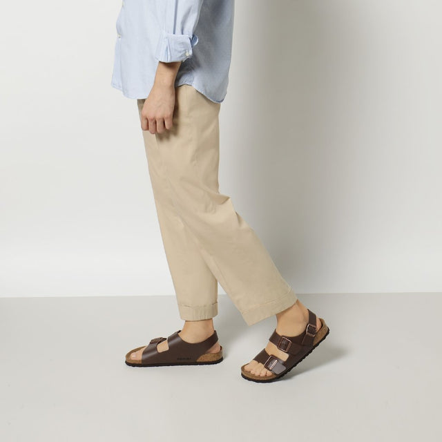 marrone_dark brown
