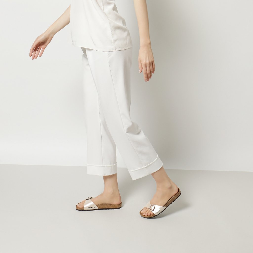 Madrid graceful pearl white, Birko Flor