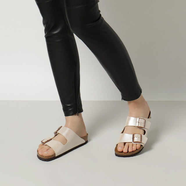 Arizona SFB metallic silver, Natural Leather