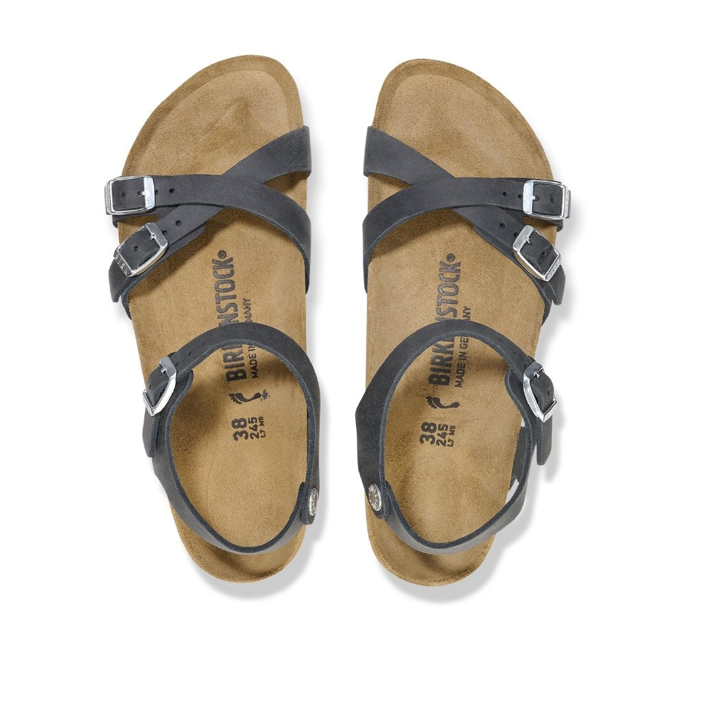 Kumba black, Waxy Leather