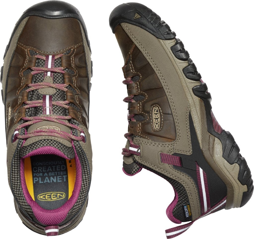 Targhee III Wp W-Weiss/Boysenberry