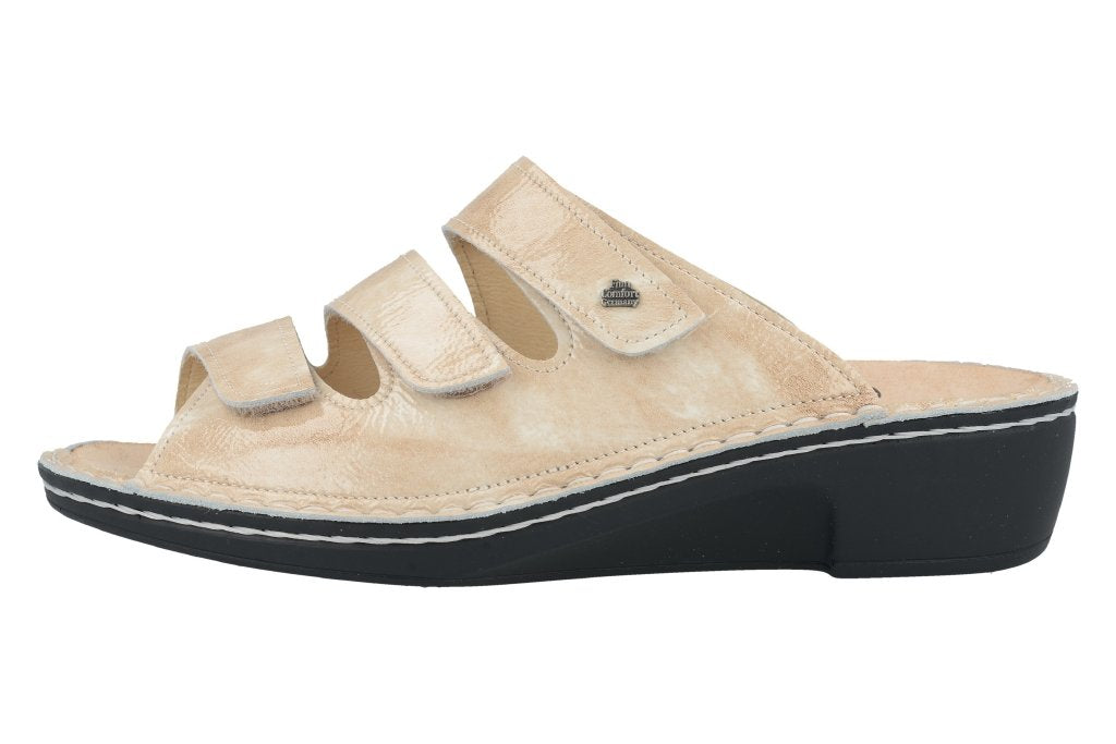 Canzo beige, Apache