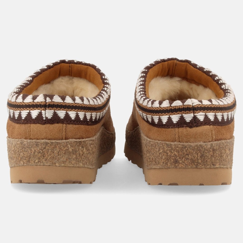 Lakota chestnut, Lammfell