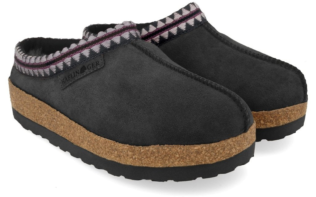 Lakota schwarz, Lammfell