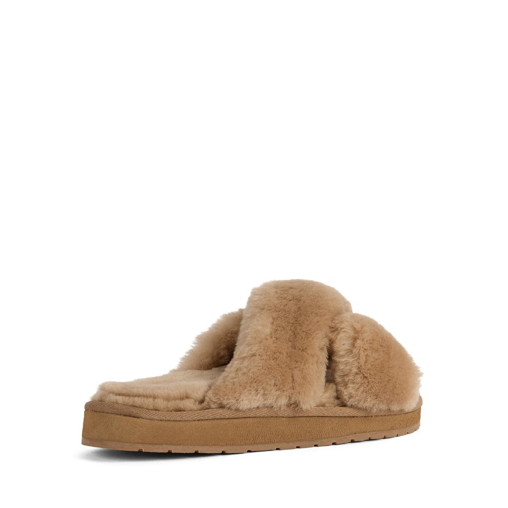Kendall Comfort camel